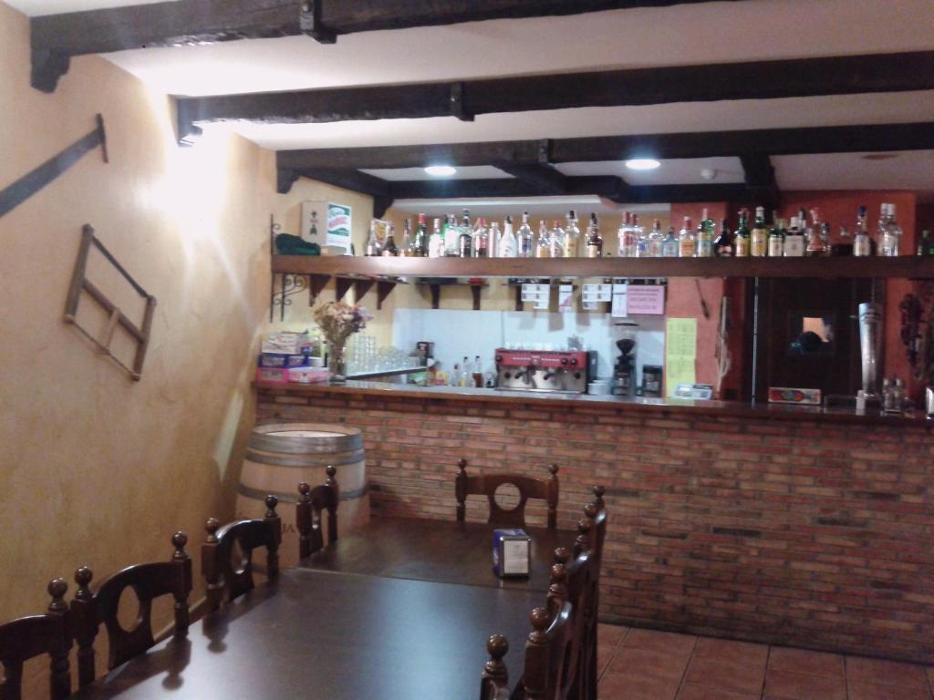 Hotel Restaurante Vinas Viejas Fuentes de Ayódar Exterior foto